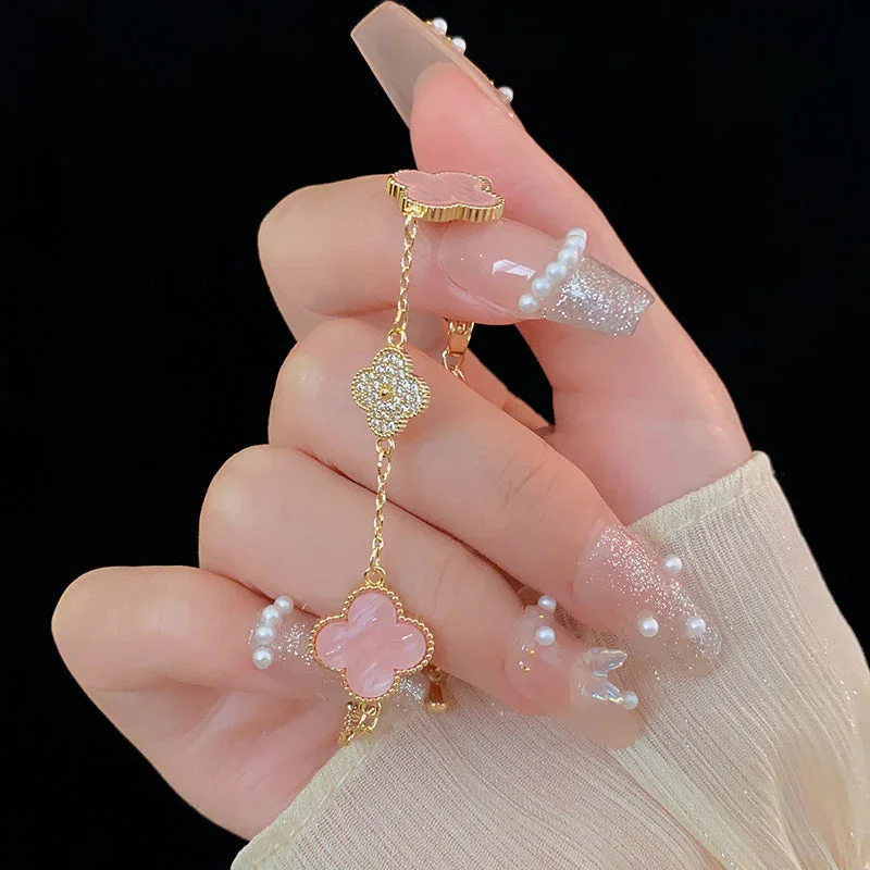 Diamond Clover Bracelet — Zoovio